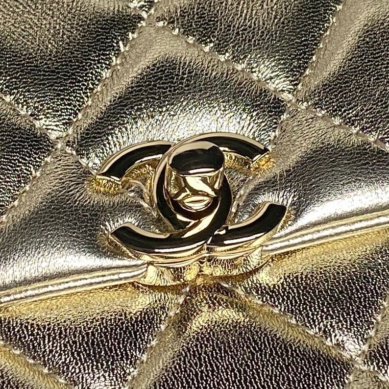 Ch**el satchel bags